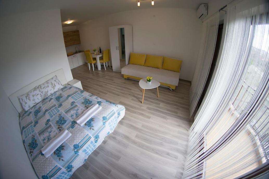 Apartmani Ivkovic+ Trebinje Buitenkant foto